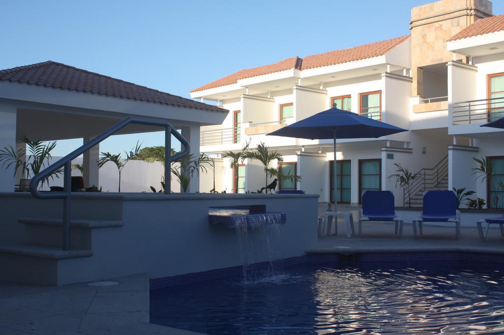 Marena Suites & Apartments Mazatlán Exteriör bild