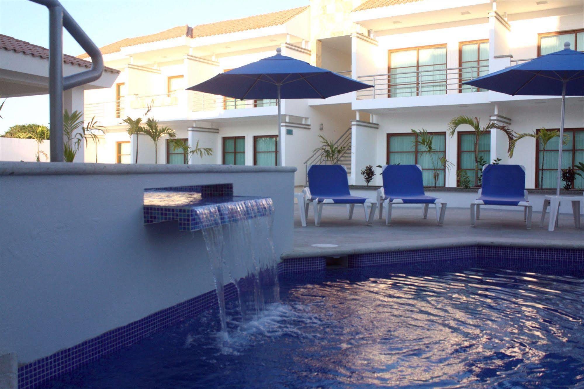 Marena Suites & Apartments Mazatlán Exteriör bild